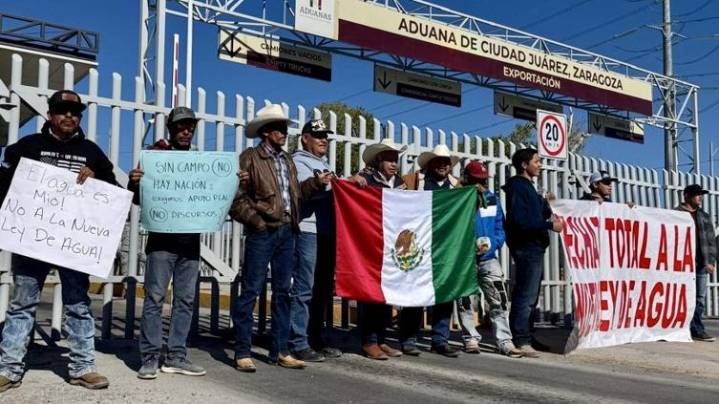 Bloqueos paralizan Aduanas; ya van 4 horas