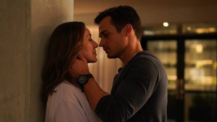 'Doc': Jon Ecker Breaks Down Jake and Amy Getting Back Together