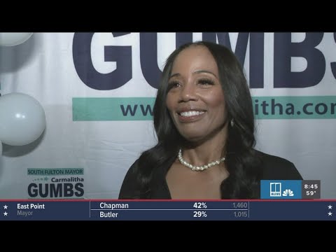 Front-runner Carmalitha Gumbs reacts to early results in the race for South Fulton mayor