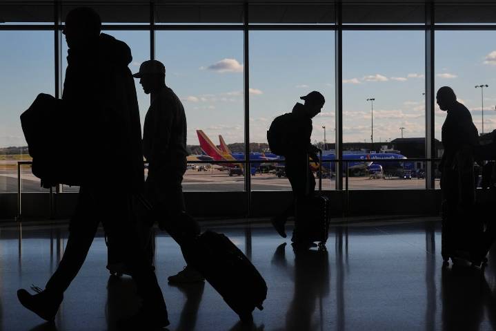Air travelers face frustration as FAA's further drop in flights takes effect
