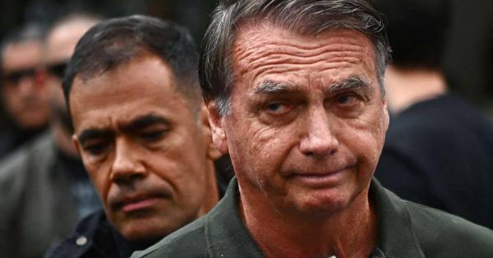 Bolsonaro detenido por riesgo de fuga y amenaza al orden público