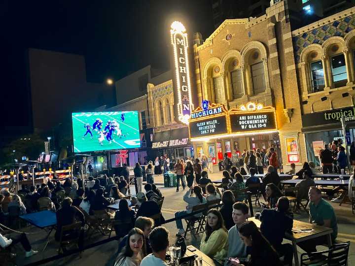 Michigan Theater screening classic Wolverines win ahead of this year’s Ohio State game
