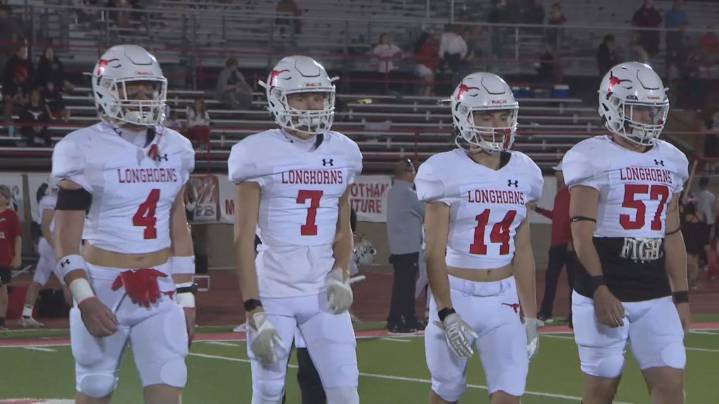 Axtell, Thorndale open UIL playoffs with dominant bi