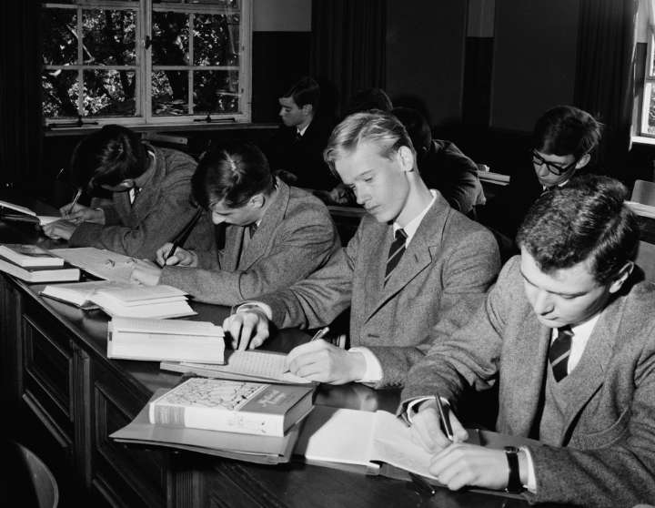 Make education classical again