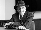 Hay un miedo esencial al futuro; publican Deseo y destino en español