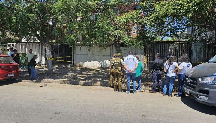 Reportan triple homicidio frustrado en San Bernardo: víctimas iban a bordo de vehículo y fueron baleadas
