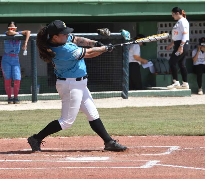 Kiara Irizarry: campeona de bateo 2025 del Béisbol Femenino