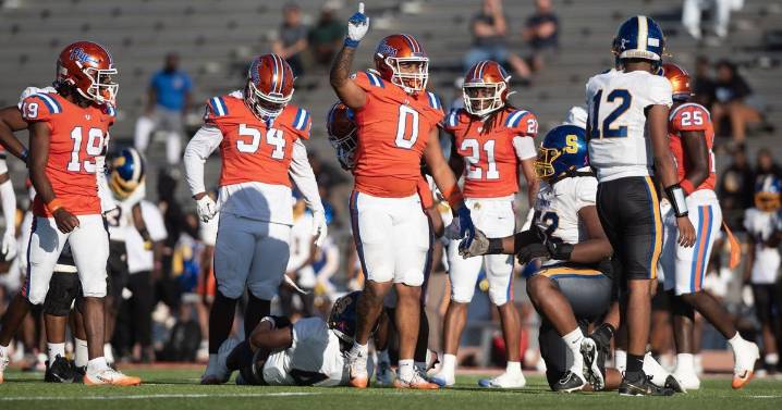 East St. Louis' bid for 12th football state championship, 3 other title games postponed