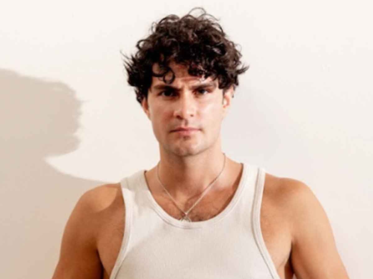 Claudio Aluzzi presenta Self Love, un retrato de nuestra lucha interna