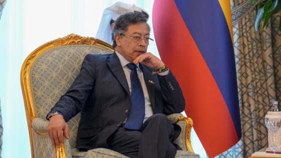 Comisión de Acusación abre investigación previa a Petro por 'tarimazo' en Medellín