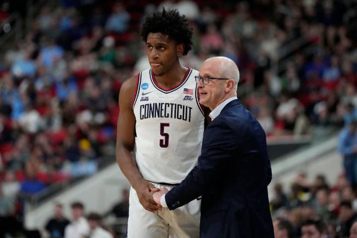 Why Are Tarris Reed Jr. & Braylon Mullins Not Playing vs. Arizona? Dan Hurley’s UConn Issues Injury Update