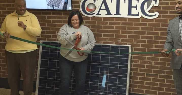 CATEC celebrates new solar panel roof