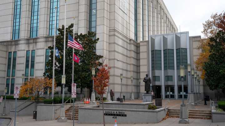 Woman grazed by bullet outside Nashville courthouse, police say
