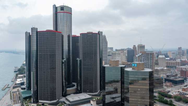 Renaissance Center revamp will get $75 million from local taxpayers