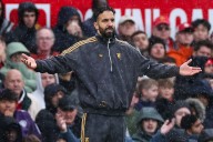 Man Utd star sparks injury fears after missing Christmas lights switch