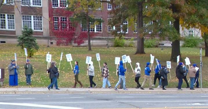 Minneapolis organizations ready to bridge gap in child care ahead of educators' strike