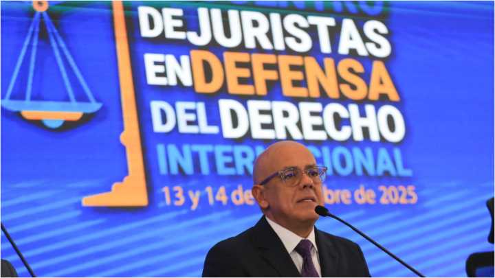 Jorge Rodríguez: Con amplia red de juristas se buscará garantizar la paz en el Caribe