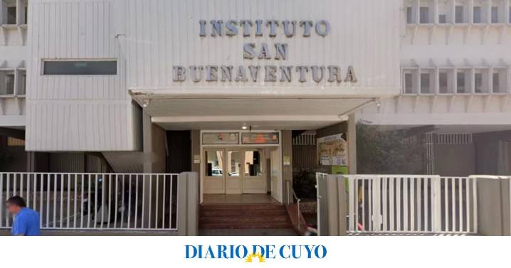 Impactante ataque en una escuela de Córdoba: un alumno le tiró agua hirviendo a un preceptor