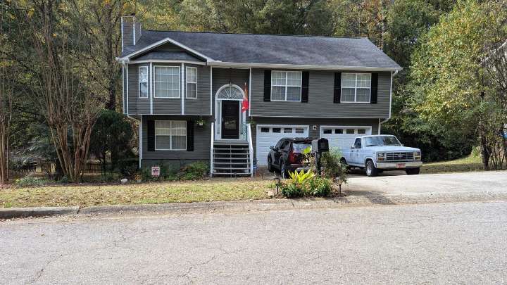 Child witnesses deadly shooting inside quiet Flowery Branch home