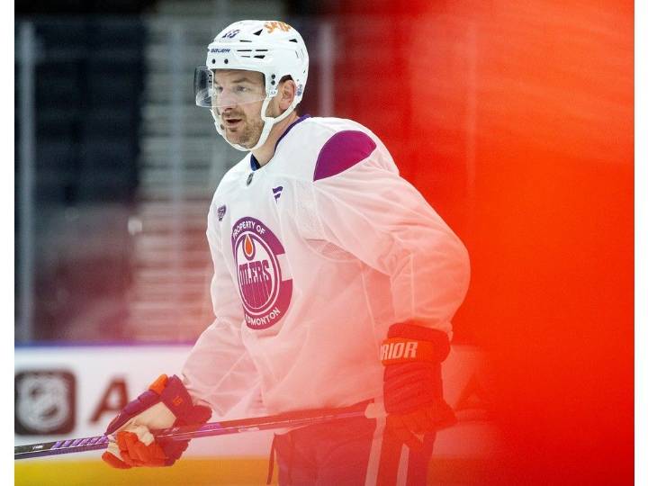 Zach Hyman's return to the Edmonton Oilers lineup delayed yet again