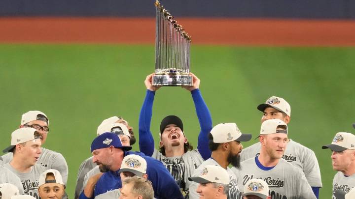 Key moments from the Dodgers' wild World Series Game 7 win over the Blue Jays