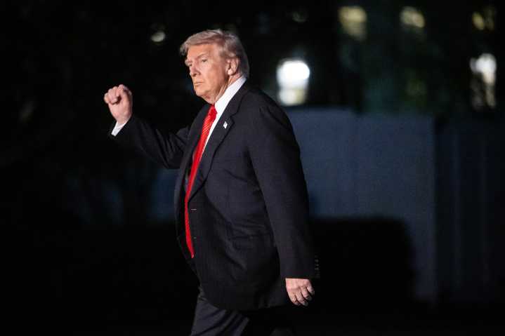 Trump nomina a piloto y empresario vinculado a Musk para dirigir la NASA