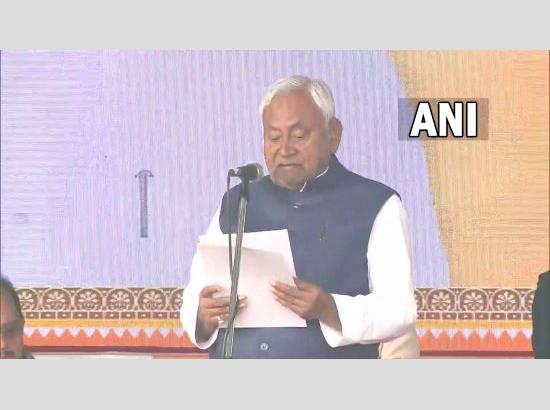 Nitish Kumar takes oath as Bihar Chief Minister for record 10th time in presence of PM Modi, HM Amit Shah and others [ FULL VIEW ]