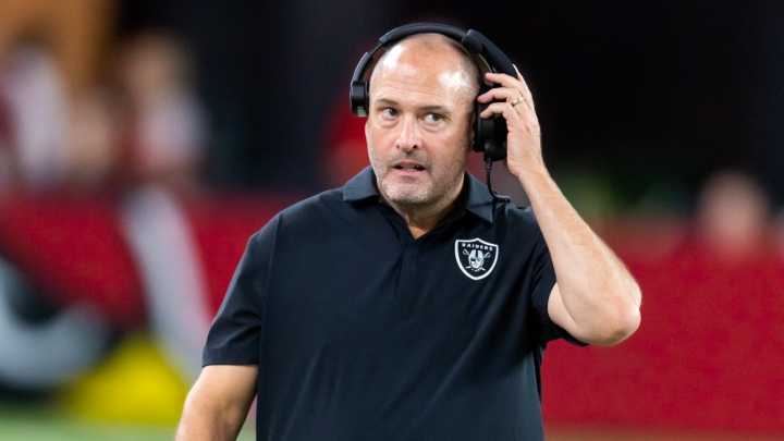 Raiders fire key member of coaching staff after latest loss