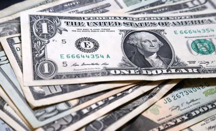 El dólar oficial cerró a $ 1.500