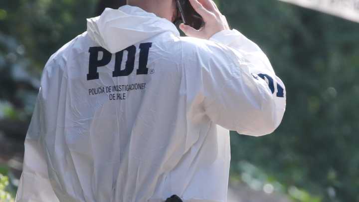 PDI realiza nuevas diligencias en casa de las víctimas del triple homicidio en La Reina