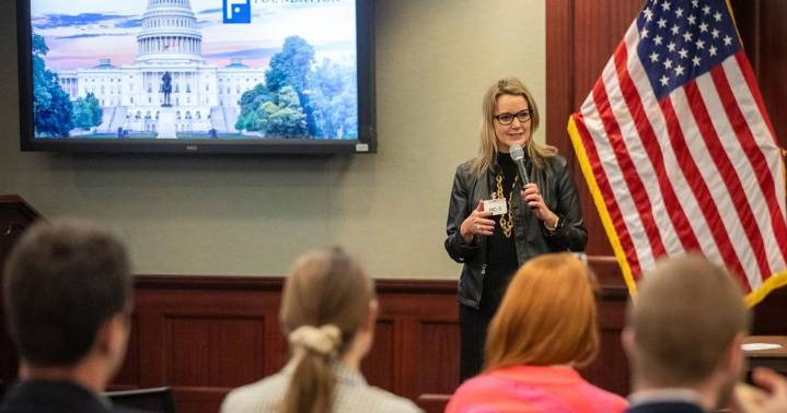 SIU’s Simon Institute hosts Du Quoin, SIU Law alumna Jen Daulby to discuss her career