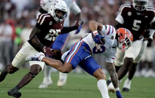 Florida receiver Wilson won't play at Kentucky Saturday