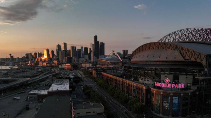 Seattle City Council committee passes nearly $9B budget