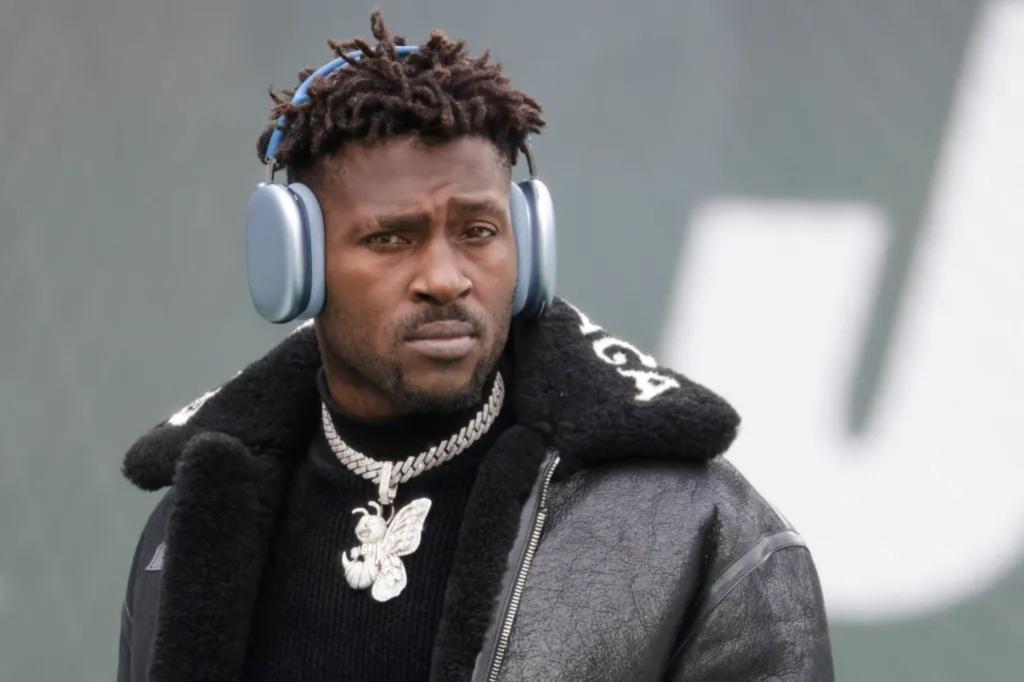 Antonio Brown pleads not guilty to attempted murder charge