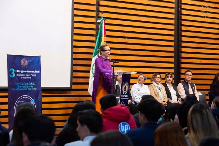 A utilizar la Inteligencia Artificial para generar beneficios a la comunidad, convoca Yarabí Ávila a estudiantes