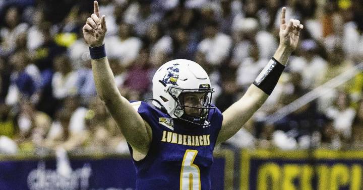 NAU ROUNDUP: Ty Pennington named to Walter Camp FCS Player of the Year Watch List