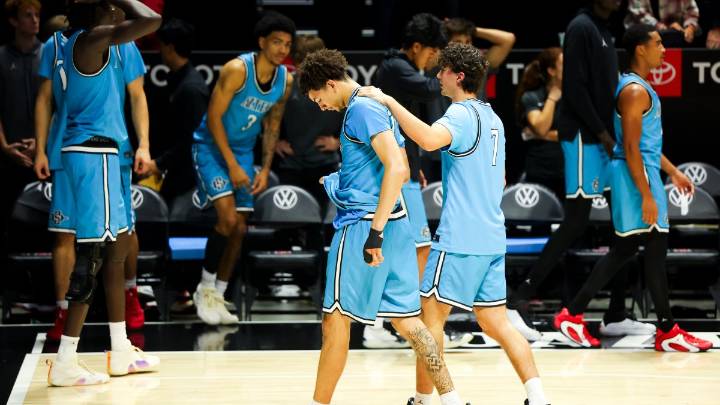 Byrd hits miracle shot, but Troy hands Aztecs brutal loss