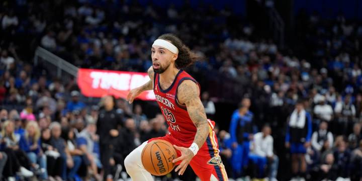 Alvarado has go-ahead 3-point play in the Pelicans’ 98