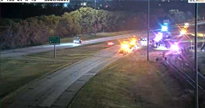 I-135 southbound in Wichita reopens following cattle truck crash