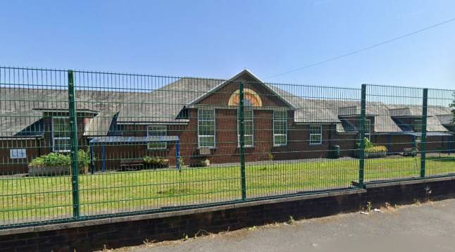 Welsh primary school on lockdown after ‘threatening messages online’
