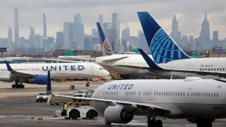 How the government shutdown will affect international flights