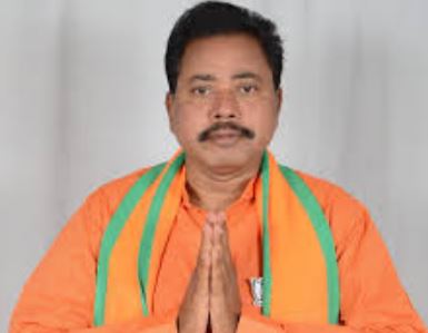 Tension after BJP MLA’s PSO fires blank round