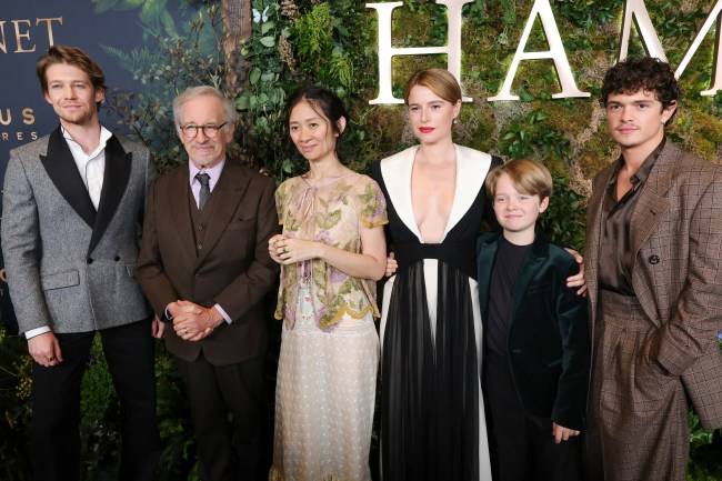 Steven Spielberg champions Chloé Zhao’s ‘Hamnet’ at L.A. premiere: ‘There needs to be room for films like these’