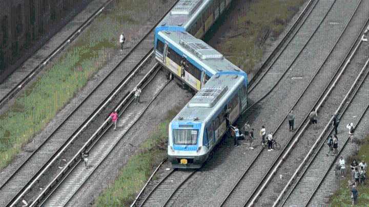 Descarriló un tren en Liniers: 20 heridos