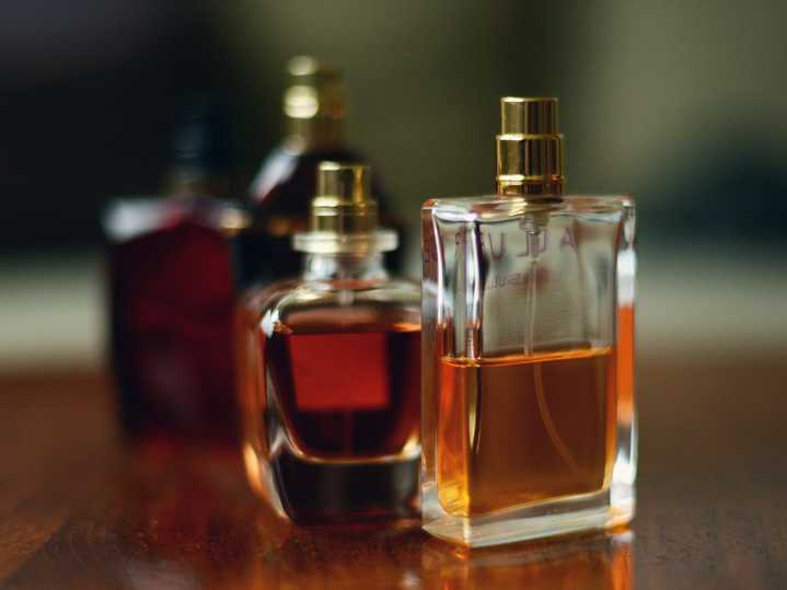 5 scents to wear right now, according to fragrance experts