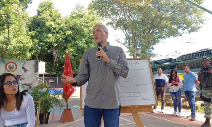 Ricardo Menéndez:«ACA deben estar alineadas con la tercera Transformación»