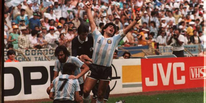 Se cumplen cinco años de la muerte de Diego Maradona: cómo fue el llamado...