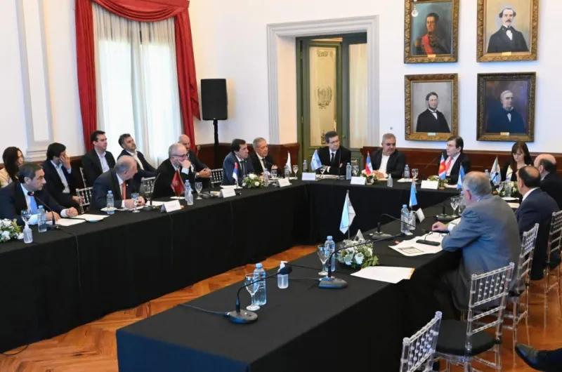 Zamora ratificó el compromiso de defender los intereses de las provincias del Norte Grande