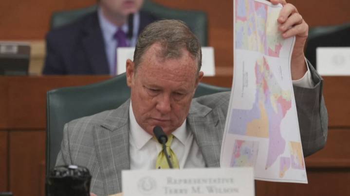 Federal judges block Texas congressional map for 2026 midterms amid redistricting battle