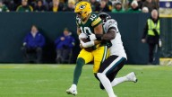 Packers' offense fails to match defense in loss to Eagles